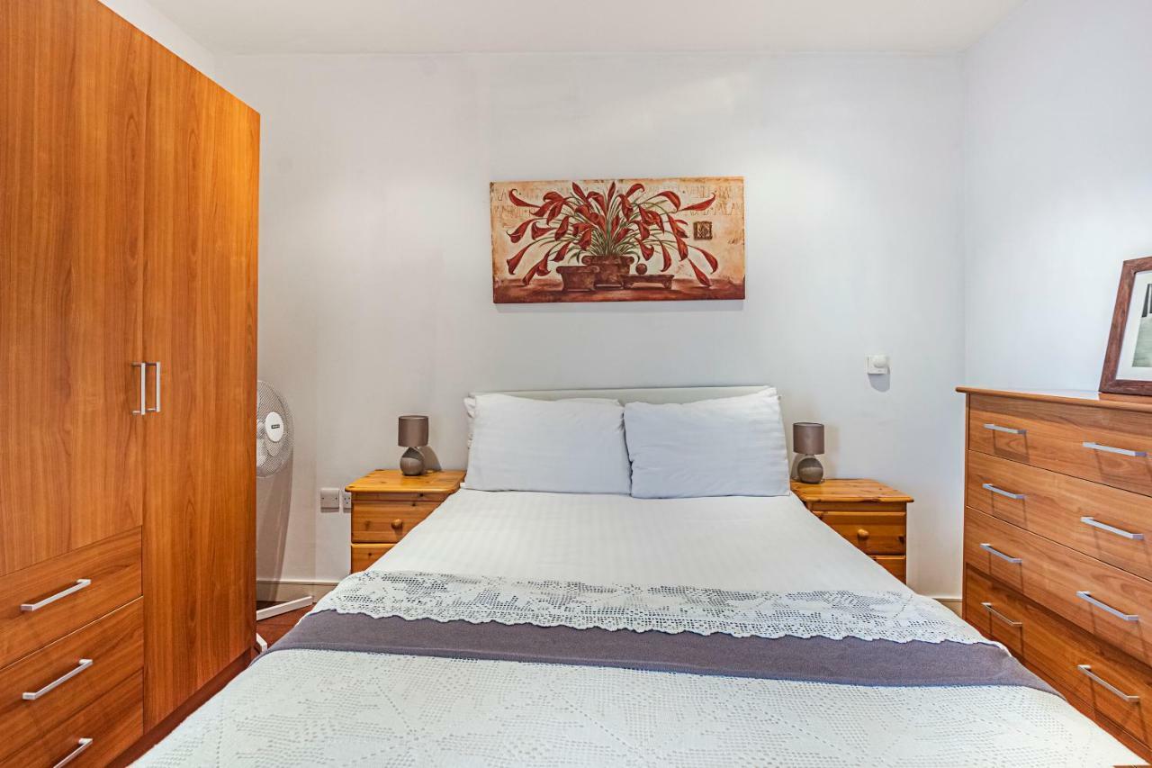 Splendid 3 Bedroom Apartment In Angel/Kings Cross London Exterior photo