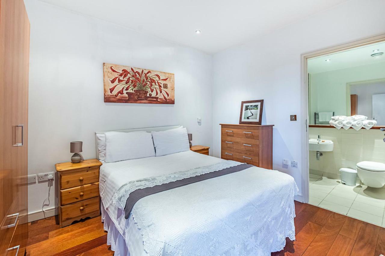 Splendid 3 Bedroom Apartment In Angel/Kings Cross London Exterior photo